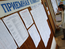В этом году выпускники школ Севастополя смогут поступить в российские вузы без экзаменов