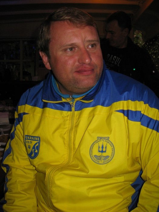 Олег Ляденко.