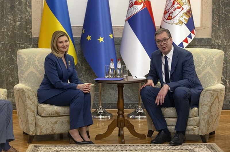 Президент Сербии объяснил, почему он встретился с Зеленской и Кулебой