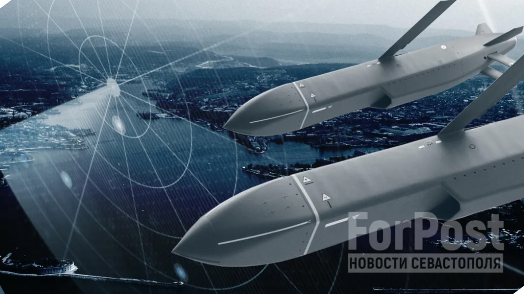 Над аэродромом «Бельбек» и акваторией Севастополя сбиты несколько ракет