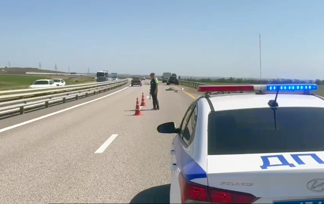 Вблизи крымского села внедорожник насмерть сбил велосипедиста