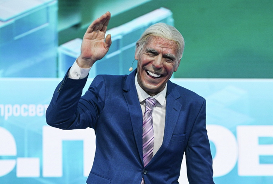 Приставы не смогли взыскать с актёра Дюжева долги за коммуналку