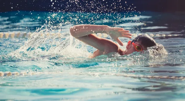 В Севастополе ищут причины болезней детей в бассейне спортшколы