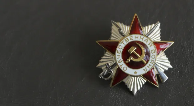 В Севастополе ветерана войны обманули на полмиллиона рублей