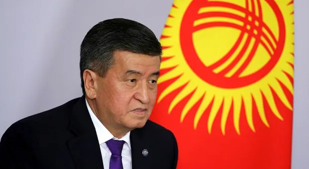 Президент Киргизии подал в отставку из-за беспорядков в стране