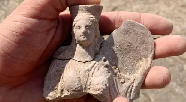 Археологи нашли в Крыму скульптуру богини плодородия со львом