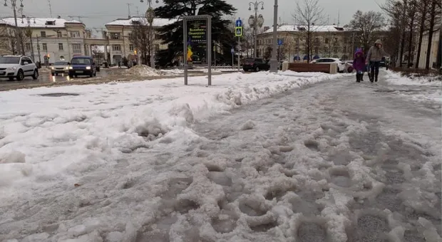 Севсети #1390. Борьба со снегом в цитатах и преобразившийся вокзал Севастополя