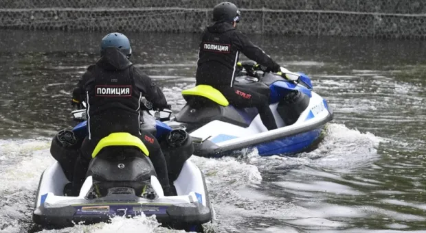 Полиция Москвы пересядет на гидроциклы, а Севастополя — на лошадей