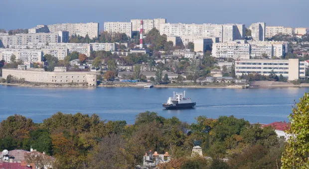 В Севастополе запретили снимать катера и паромы 