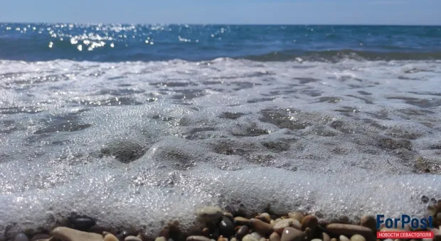 Грязная вода Днепра бережно обогнет побережье Севастополя и Крыма 