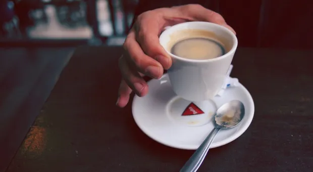 Перечислены 7 признаков того, что пора ограничить потребление кофеина