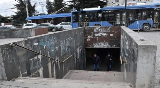 Подземный переход на Корабельной стороне Севастополя закрывается на ремонт