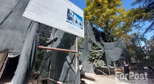 Обвалилось при реставрации: что сейчас происходит со зданием крымской филармонии