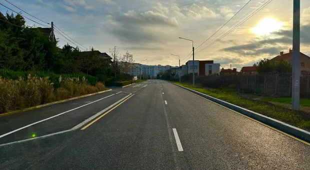 В Севастополе отремонтировали дорогу к пляжам и памятнику природы