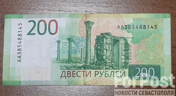 В Севастополе шторм повредил самый известный памятник Херсонеса