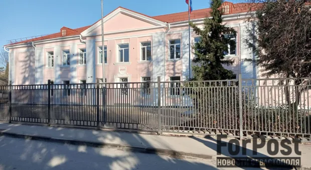 Школы Севастополя досрочно закрываются из-за отсутствия воды