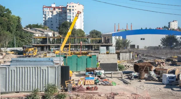 В Севастополе снесут «ледовую коробку» и построят гостиницу вместо цирка 