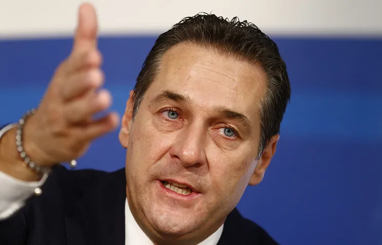 Австрийская оппозиция призвала смириться с воссоединением Крыма с Россией