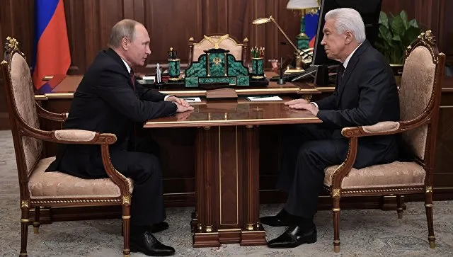 Путин принял отставку главы Дагестана