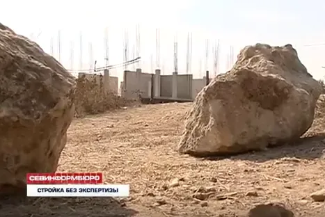 Апарт-отель у «Солдатского пляжа» в Севастополе собирались строить без заключения археологов