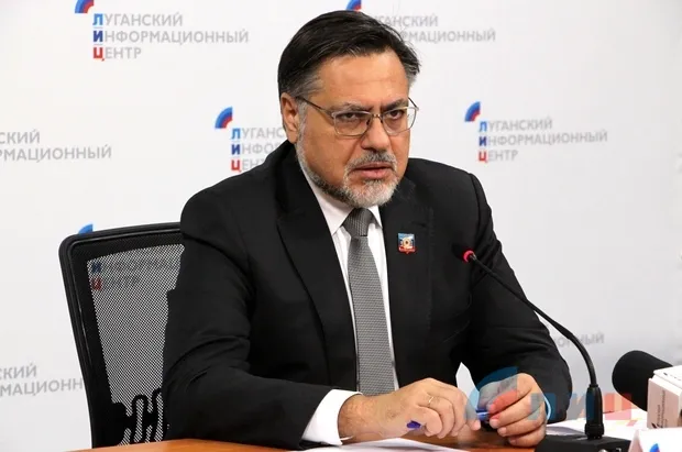 Киев настоял на внеочередном "Минске", чтобы обсудить несостоявшееся открытие КПВВ - Дейнего