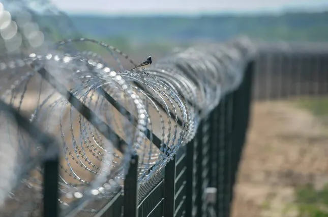 Россия возведёт «стену» на границе Крыма с Украиной к лету 2018 года
