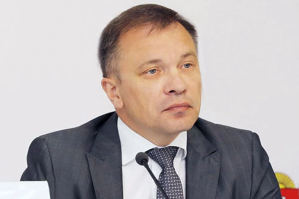 Отставка главы минэкономразвития Крыма Мельникова принята официально