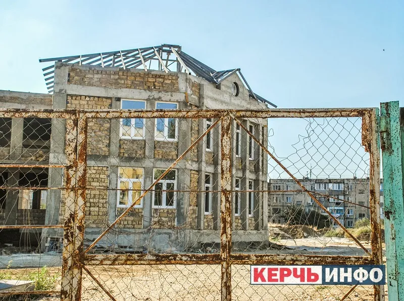В Крыму сорвали сдачу объектов образования по ФЦП