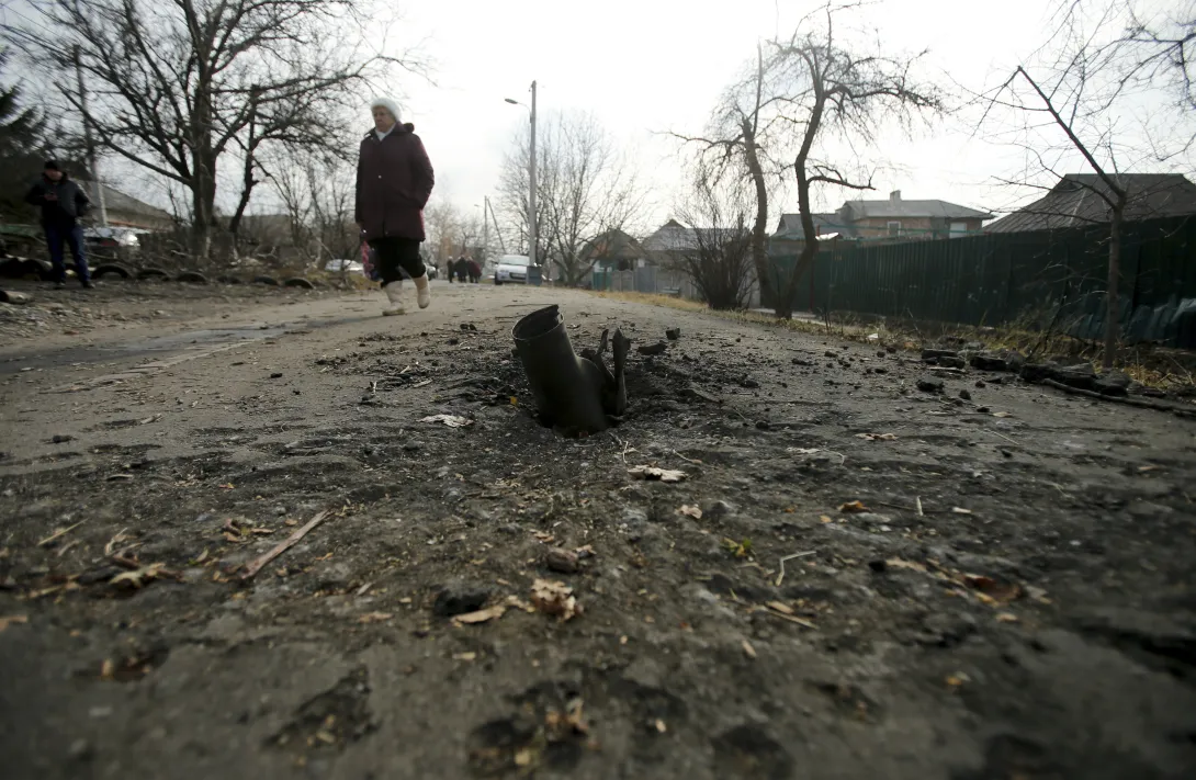 Украинские силовики за сутки 16 раз нарушили новогоднее перемирие — донецкое командование
