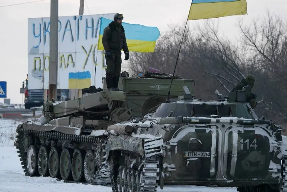 Украинские войска четыре раза за сутки обстреляли позиции ДНР