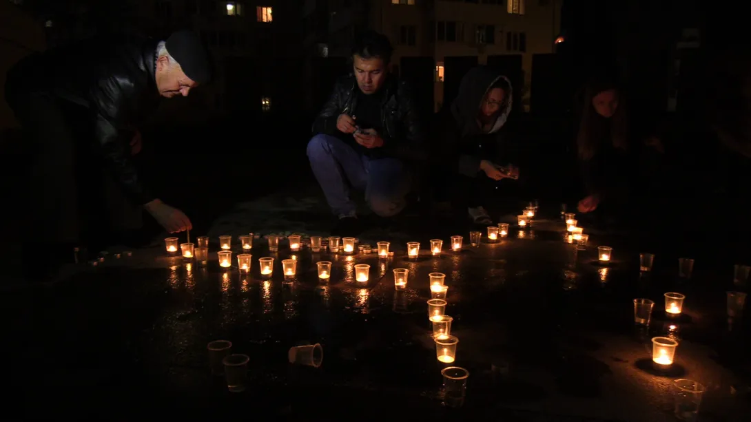 «Нас позвало сердце». В Севастополе почтили память российского героя 