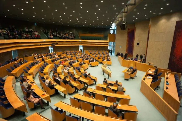 Сенат Нидерландов включил всех подданных в программу посмертного донорства