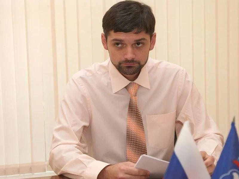 Депутат Госдумы молчит о скандале в Феодосии