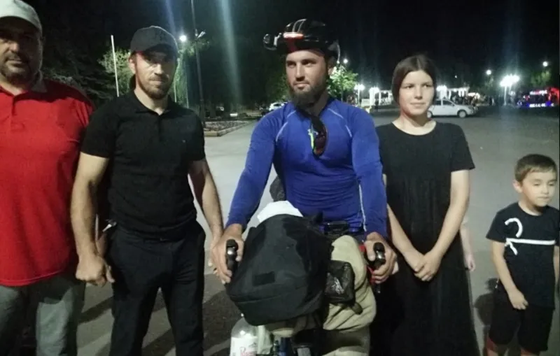 Дагестанец приехал в Крым на велосипеде