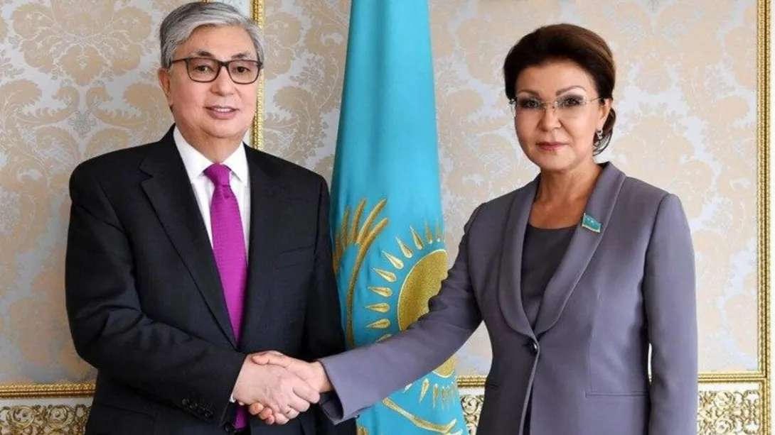 А что в Казахстане: без Назарбаевых, без русских, с латиницей