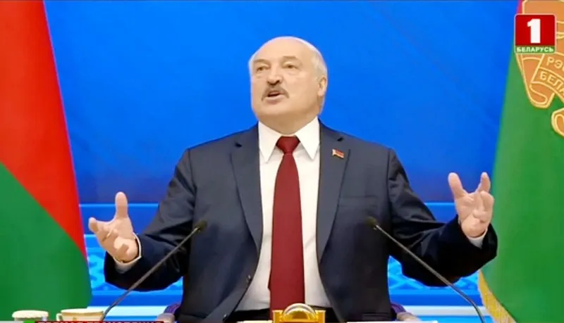 Лукашенко признает Крым вслед за российскими олигархами