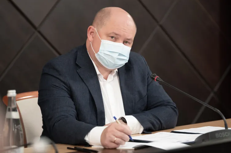 Губернатор Севастополя поручил повысить стоимость школьного завтрака на 13 рублей