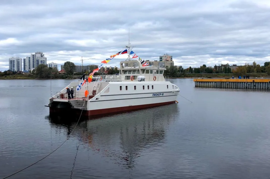 Созданный при участии студентов страны «Пионер-М» спущен на воду в Санкт-Петербурге 