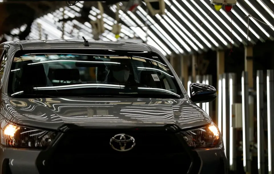 Toyota сокращает производство автомобилей