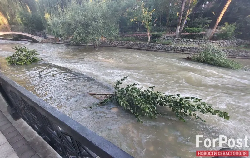 Такого не было десятки лет: крымские гидрологи оценили паводок на Салгире
