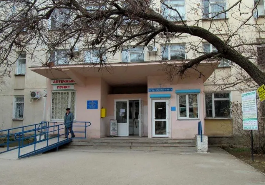 Севастопольская поликлиника может установить ремонтный рекорд
