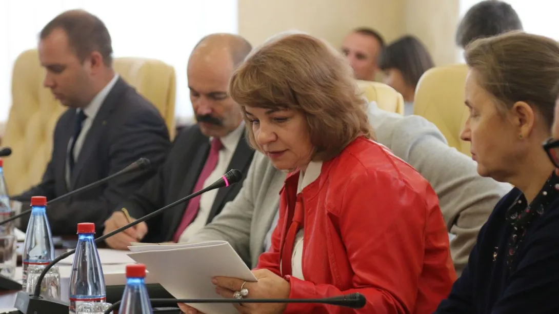 Лариса Опанасюк досрочно покинула пост уполномоченного по правам человека в Крыму