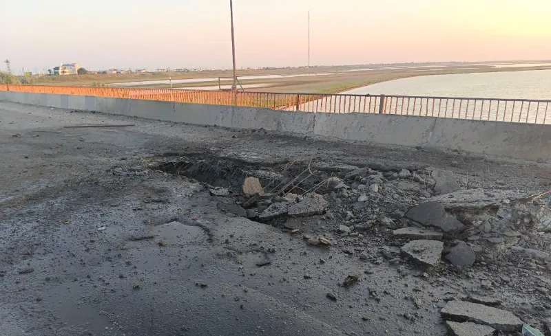 Ночью был нанесён удар по Чонгарскому мосту между Херсонской областью и Крымом