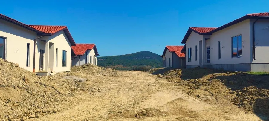 Незаконный поселок в севастопольском ООПТ застроен уже на четверть 