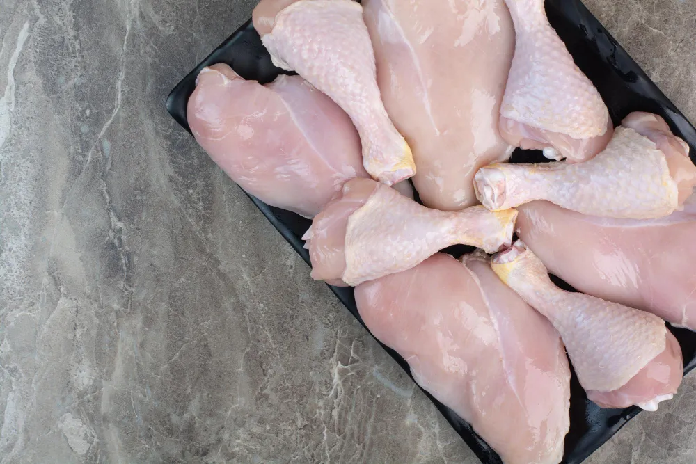 Магазины объяснили исчезновение курицы с российских прилавков