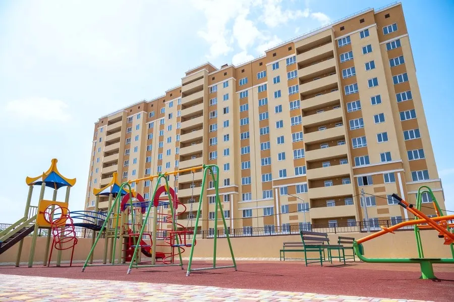 Севастопольские сироты просят вернуть отопление в новый дом 