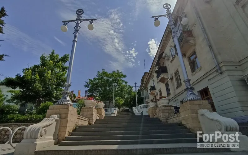 В Севастополе объяснили нарушение сроков реставрации Таврической лестницы