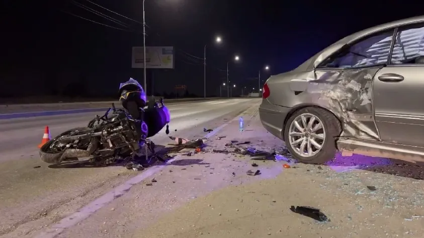 В Севастополе 15-летний пассажир мотоцикла скончался в реанимации после ДТП 