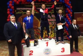Анатолий Горячок из Севастополя установил три рекорда России по пауэрлифтингу