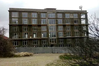 Правительство Севастополя о ситуации с компанией "Любимый берег": строительство таких многоквартирных домов незаконно